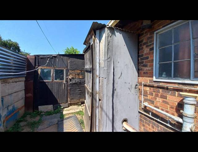 2 BEDROOM HOUSE FOR SALE IN HERMANSTAD